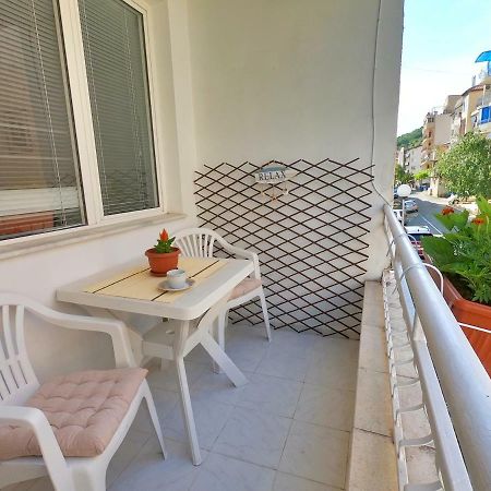 Apartment In St. Vlas With Terrace Sveti Vlas Exterior foto