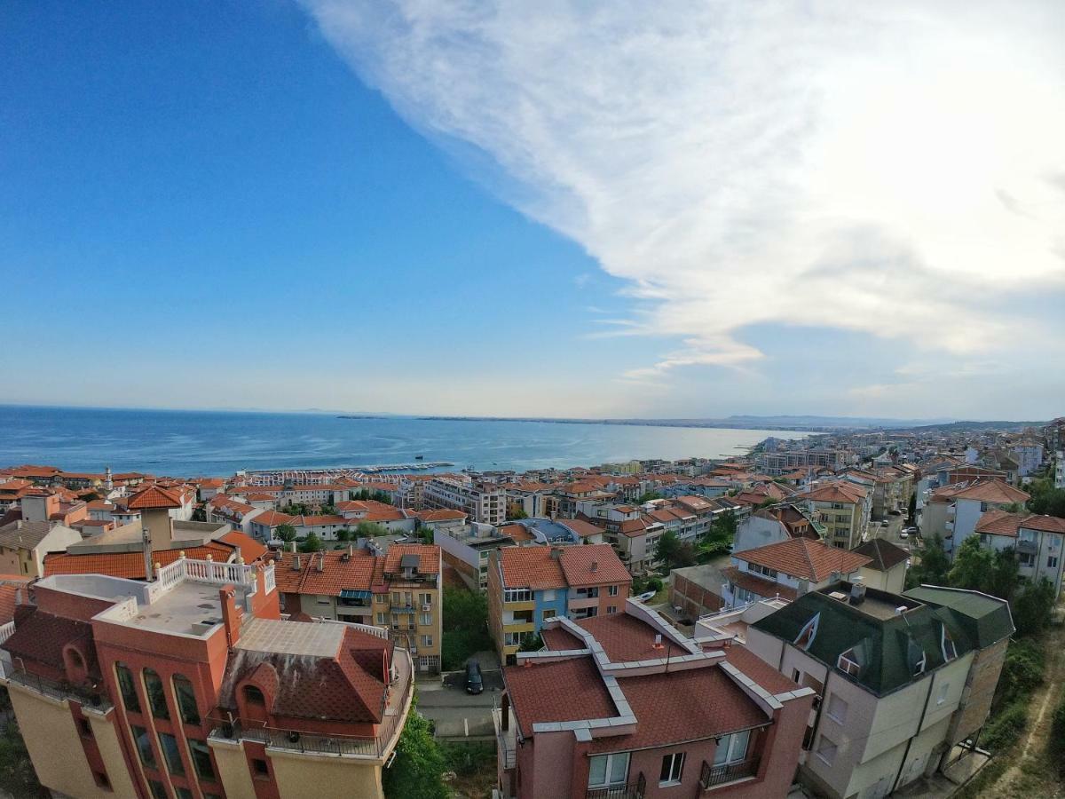 Apartment In St. Vlas With Terrace Sveti Vlas Exterior foto